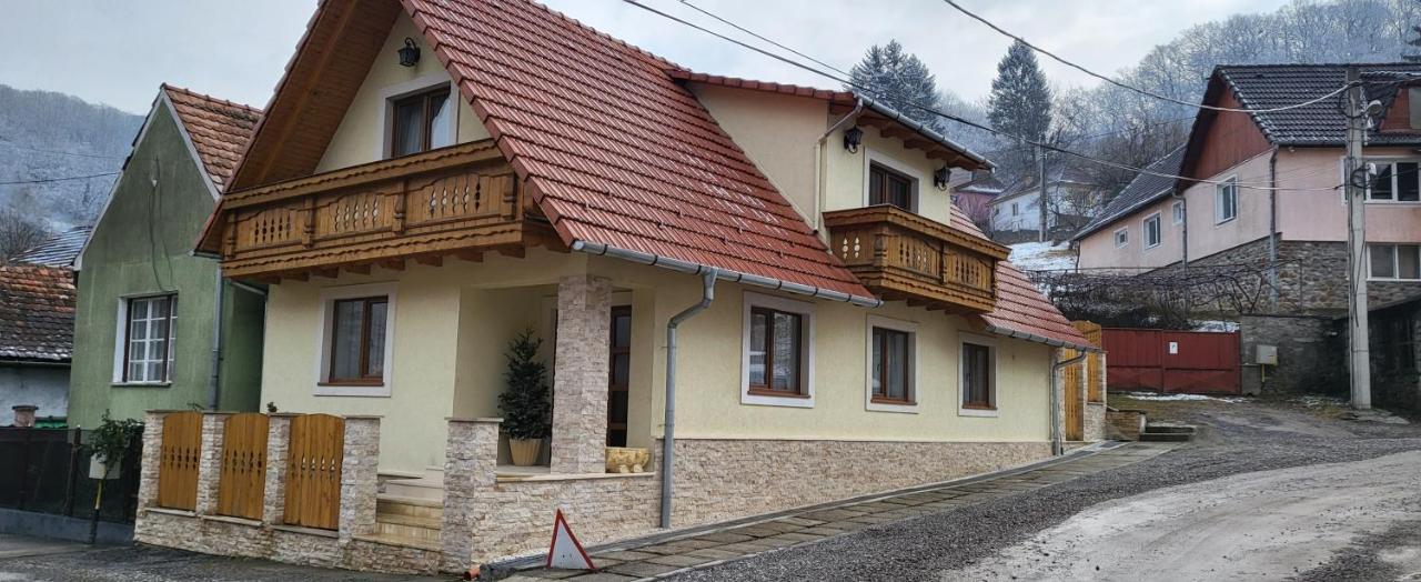 Вілла Casa Hetrea Сігішоара Екстер'єр фото