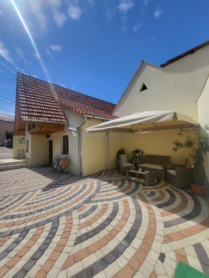 Вілла Casa Hetrea Сігішоара Екстер'єр фото