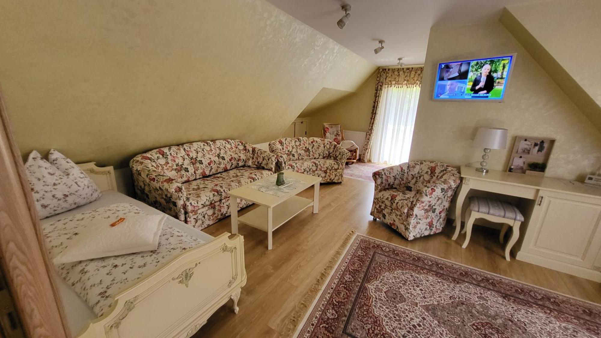 Вілла Casa Hetrea Сігішоара Екстер'єр фото
